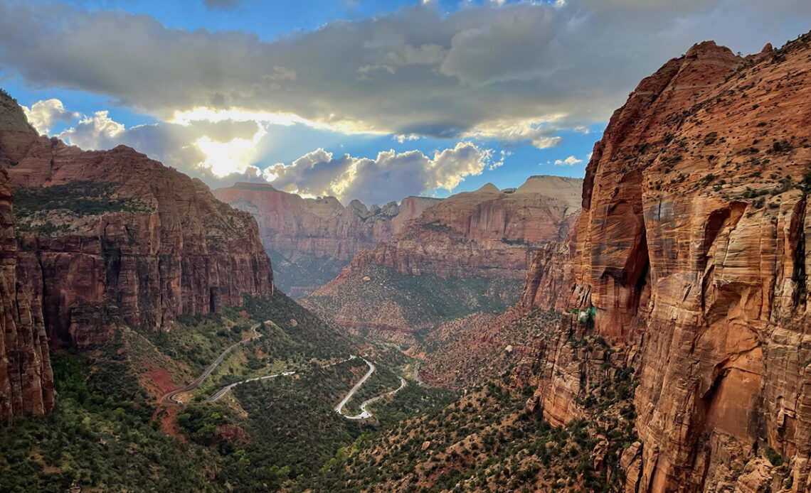 Canyon Overlook Trail - Must-Do hike in Zion National Park
