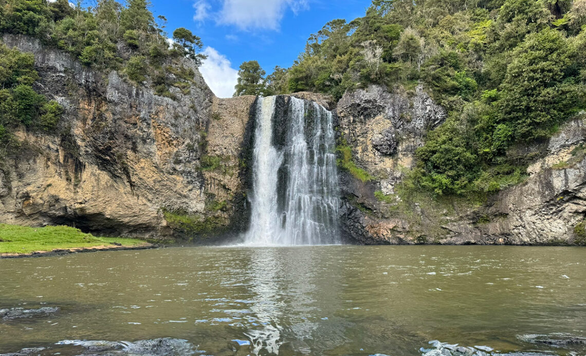Hunua Falls - mooiste waterval in de buurt van Auckland