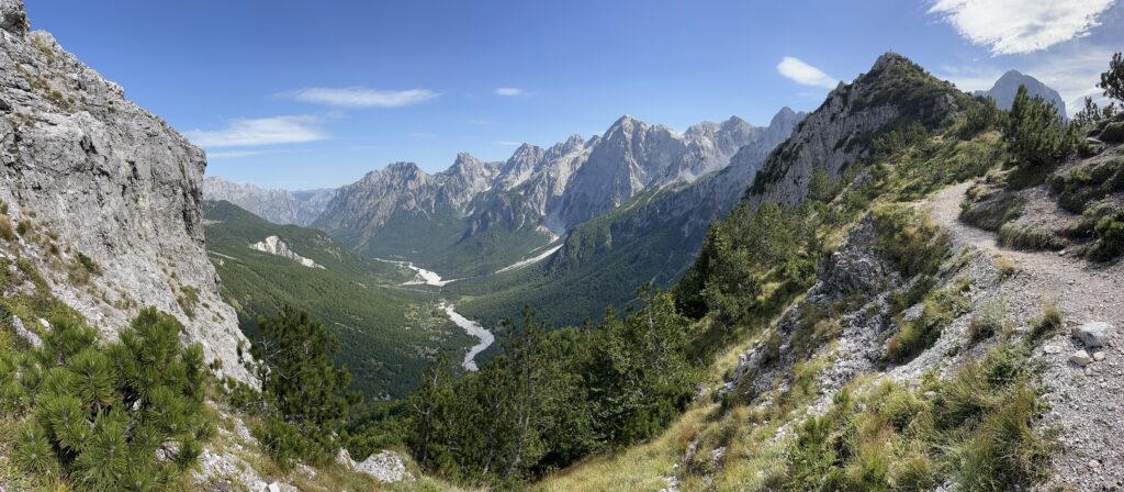 Uitzicht Peak of the Balkan Trail zonder gids