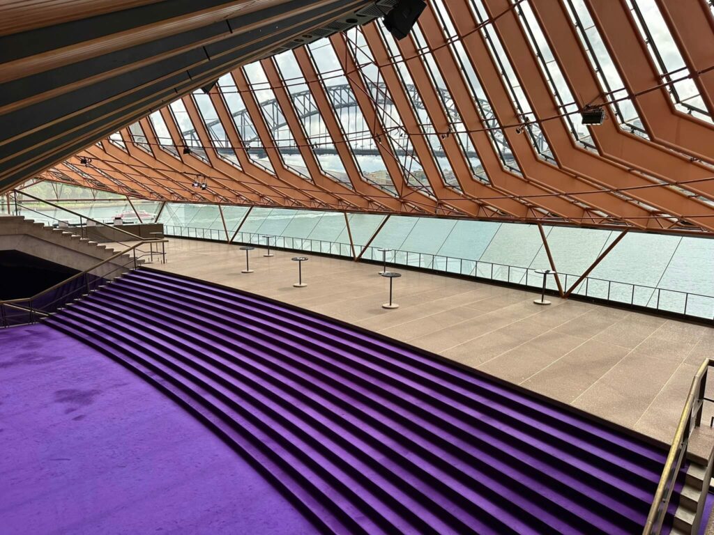 Sydney Opera House vanbinnen bezoeken uitzicht