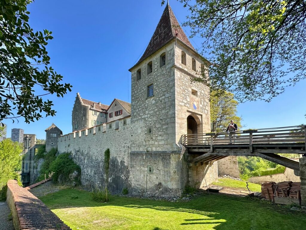 Rheinfall Switserland - Visit - tips - Kasteel