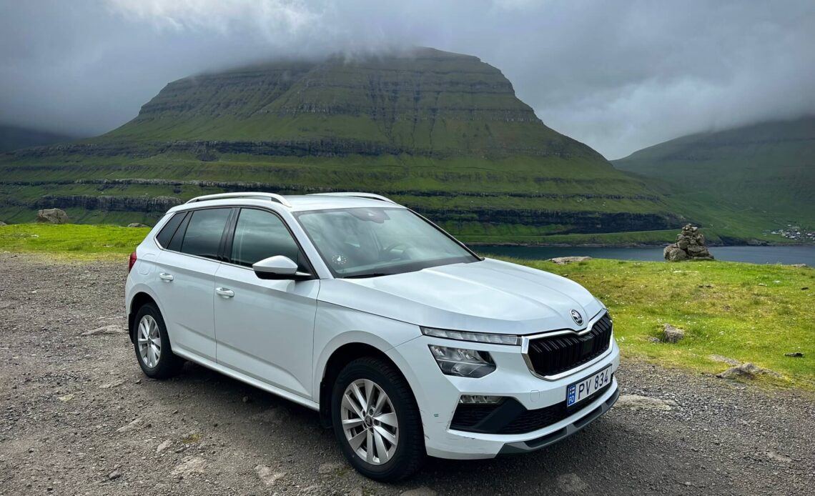 Eysturoy ontdekken met huurauto rental car