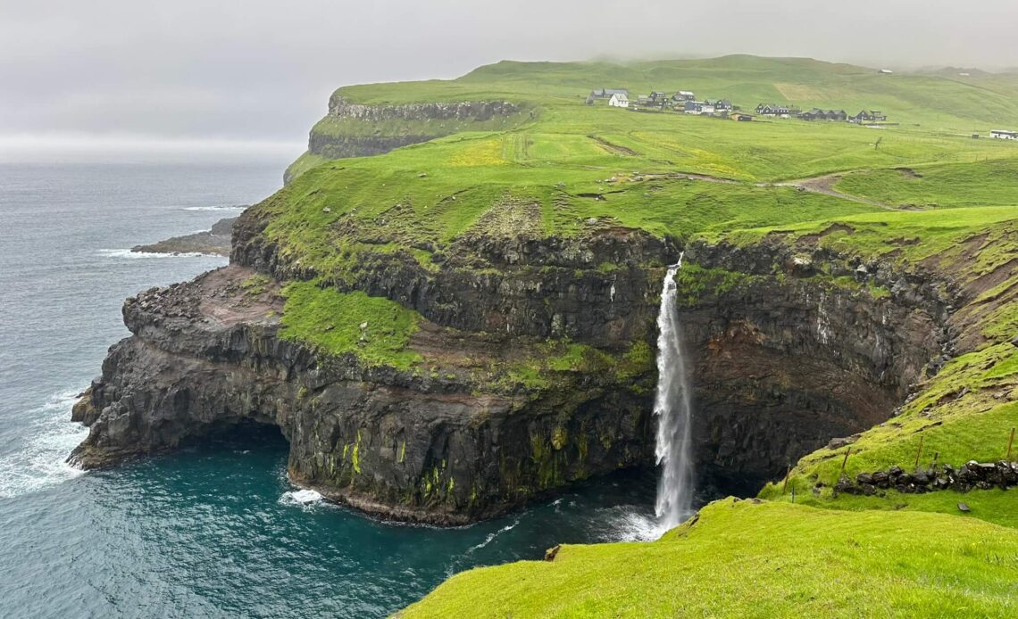 Múlafossur Waterfall