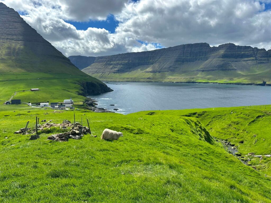 Viðoy op de Faeröer rondje over het noordelijkste eiland