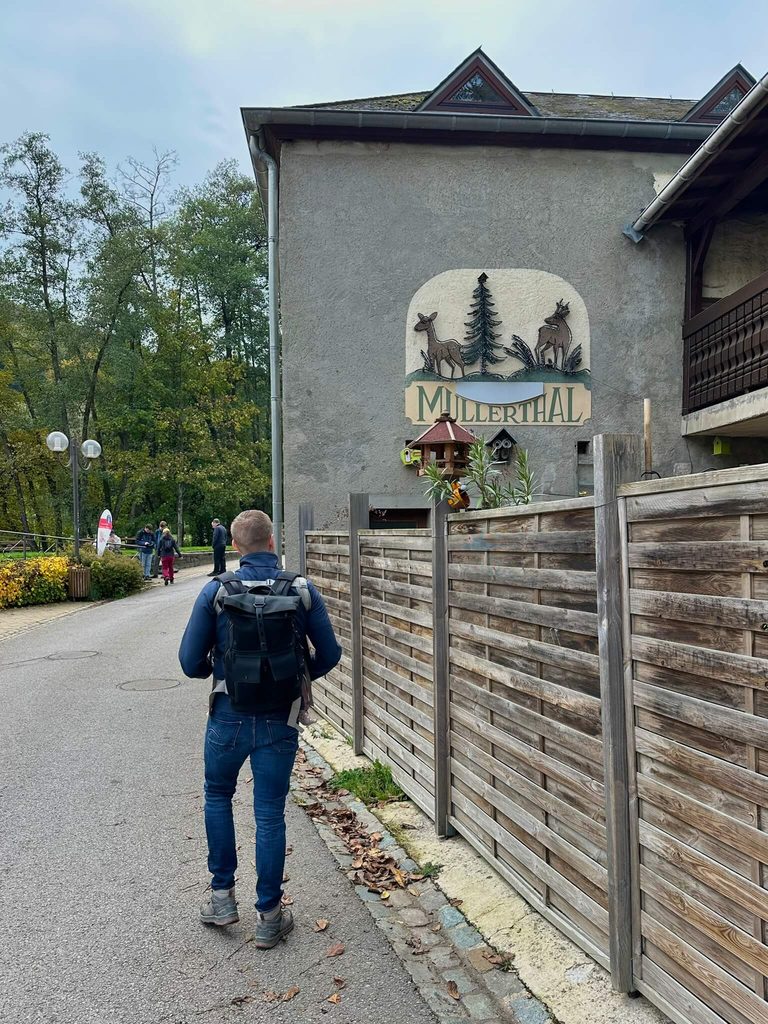 Schiessentümpel waterval: via het bos naar het bekendste plaatje van Mullerthal